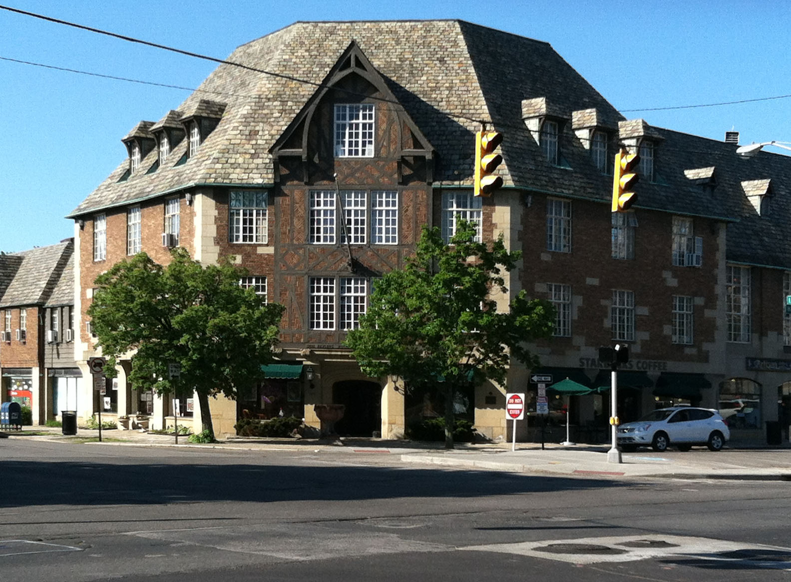 Cleveland Rocks and Beads Street View